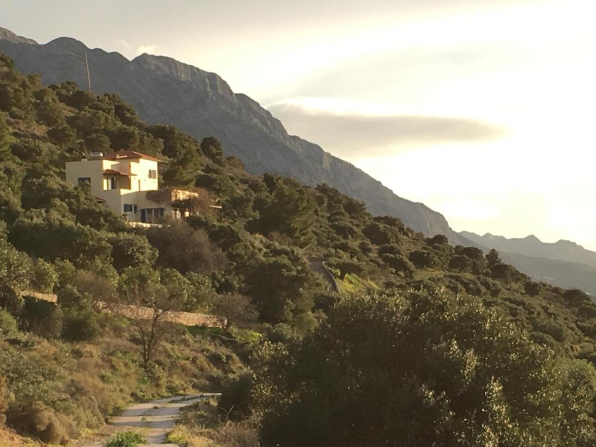 Villa Lir Tholos  Екстериор снимка